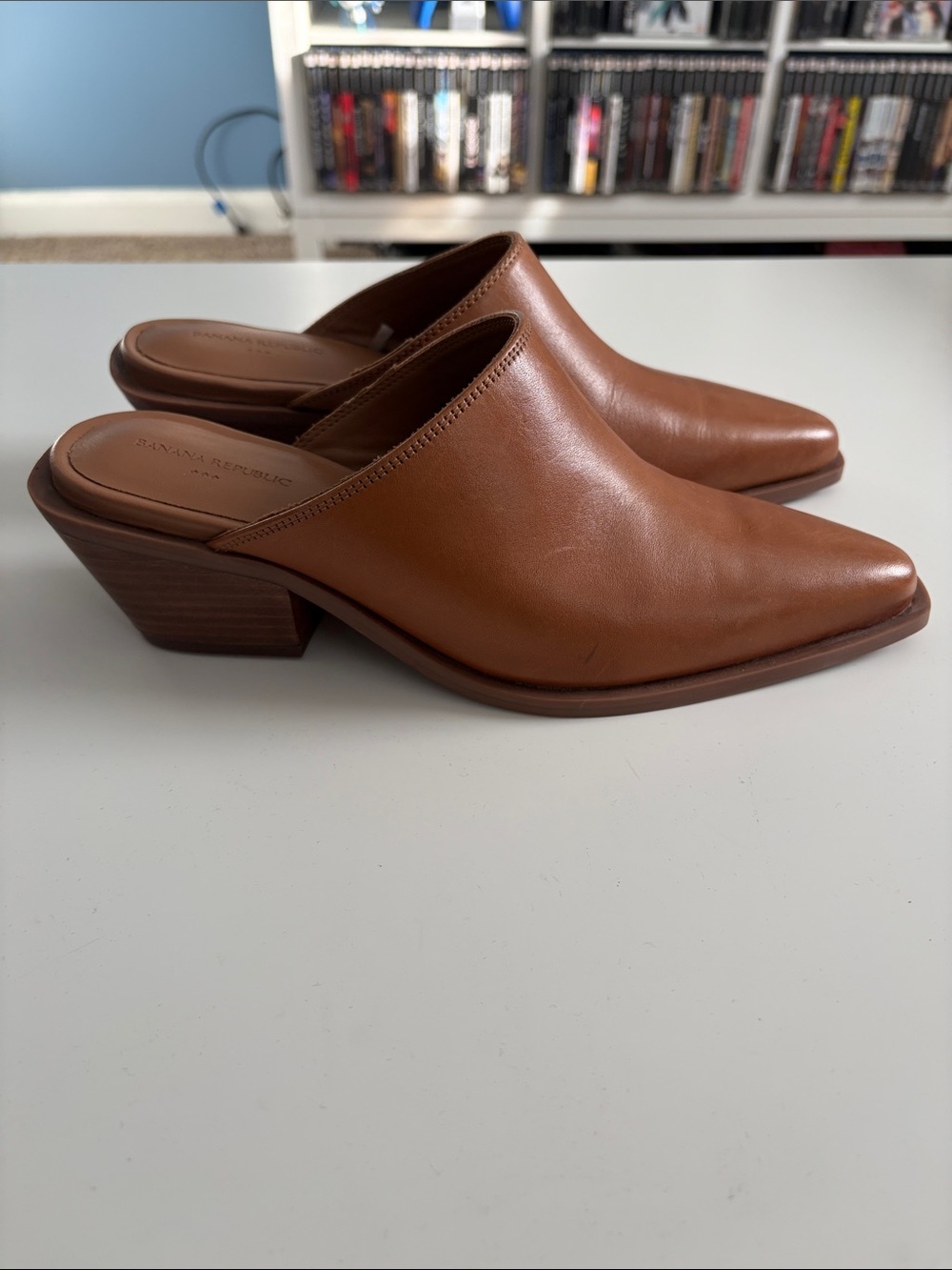 Banana Republic Leather Heeled Cognac Mules Shoes Size 6